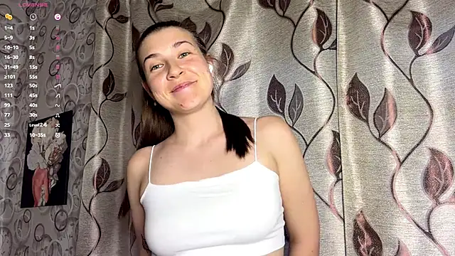 Chat +18 de VioletTocsin ao vivo