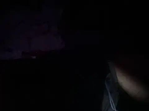 SlimeCrownzOut5 élő XXX-chatje