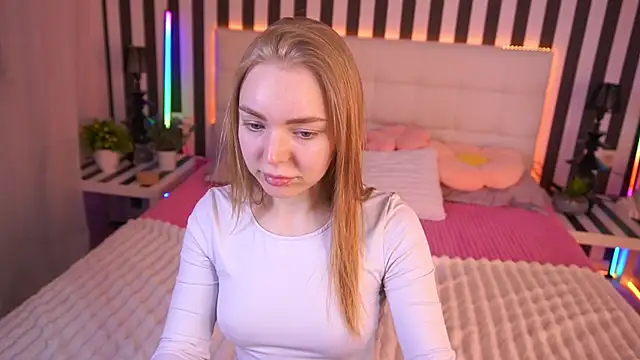 EmilySunshineS 现场XXX聊天