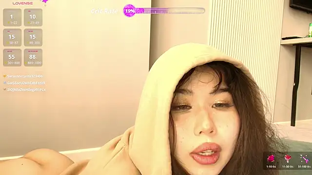 แชท XXX สดของ kimyjina