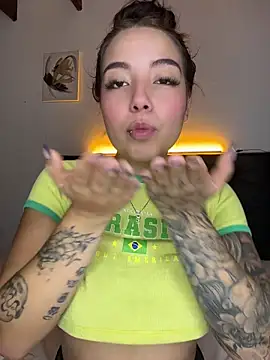 sarah_and_taylor 在線直播表演