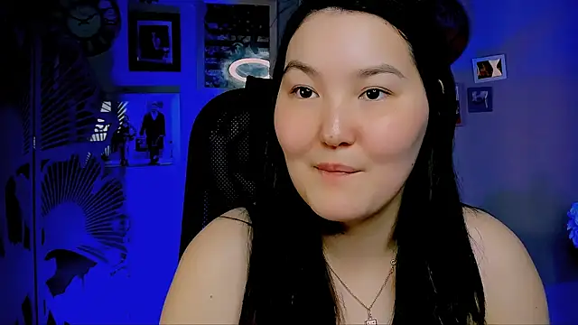 Chatroom XXX en direct de CamilaMartiez