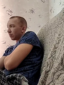 Chatroom XXX en direct de _uncle_Mitya-43_