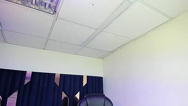 دردشة Aisha_hotts777 الجنسية المباشرة