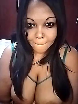 Chat XXX en directo de hemilynthomas2467