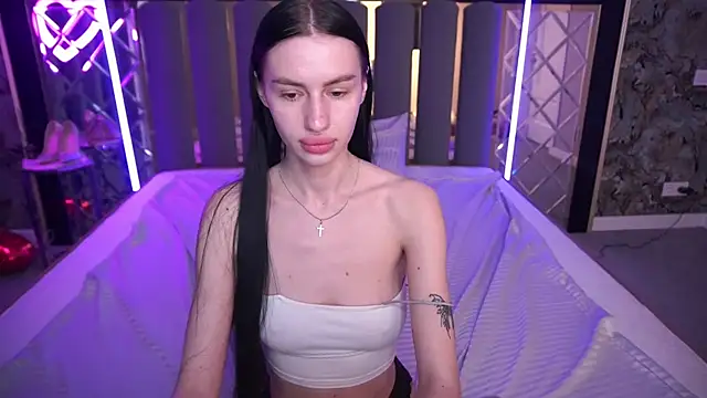 Snow_WhiteeeX Live XXX-chat
