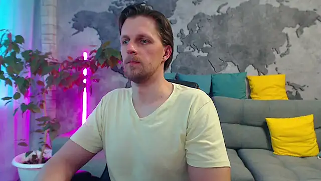 VikingChrisssのライブXXXチャット