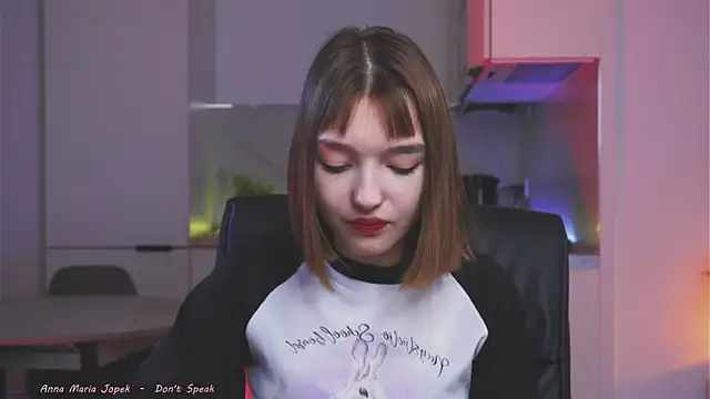 Chat XXX en directo de Leyla_crsh