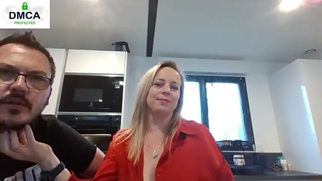 XXX chat uživo modela Miss-Chupagirly