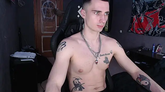 Jack_loveeee: διαδικτυακό σόου στην κάμερα