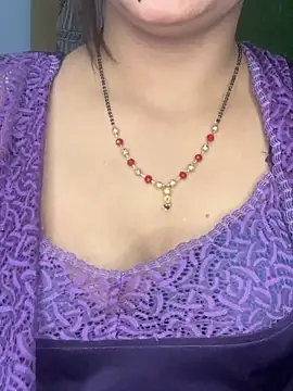 Онлайн чат XXX CUTI-NAINA