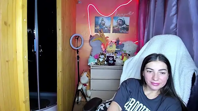 Chat XXX en directo de Fiery_Brunette_