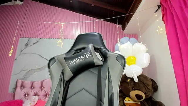 Mindy_19 现场XXX聊天