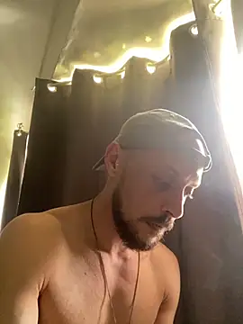 MattMiller28のウェブカメラショー