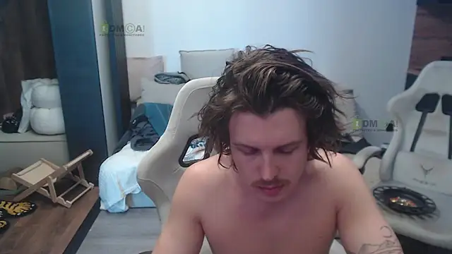 Pokazy przed kamerką – Sunny-Girl1