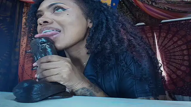 Chat XXX en directo de ElizaGrey_