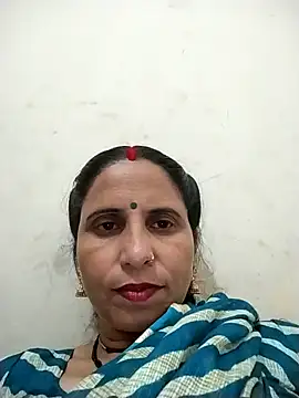 Hot_liya54 Show in webcam