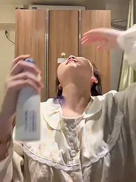 دردشة LXR77887 الجنسية المباشرة