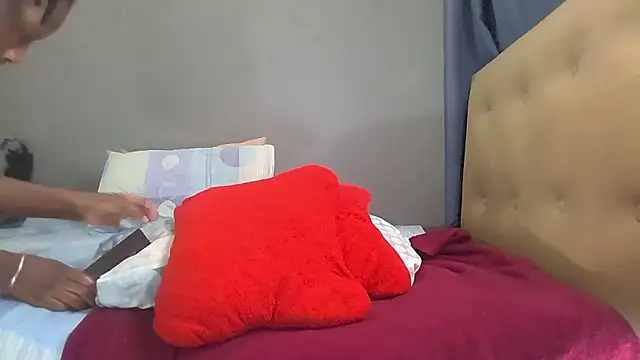 Sweetslender Live XXX-Chat