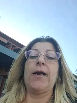 NikkiBlisss Chat XXX in diretta