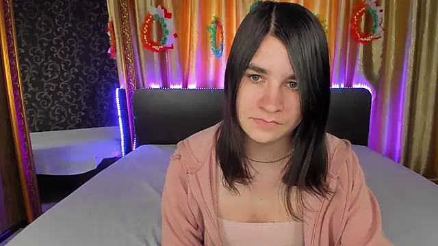 _Polly_Love_ Chat XXX in diretta