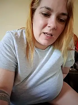 แชท XXX สดของ Aria423