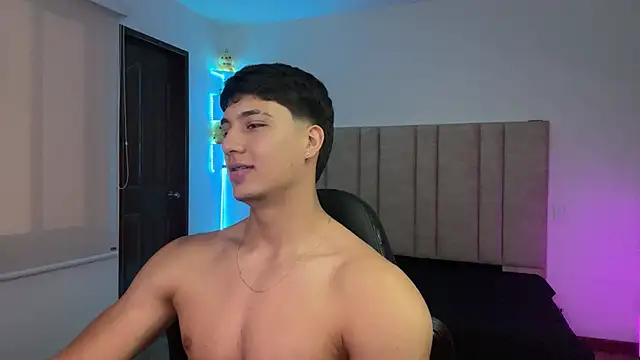 CHRIS_MORGAN1's Webcam Show