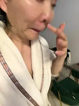 xiiuuff18 网络视讯表演