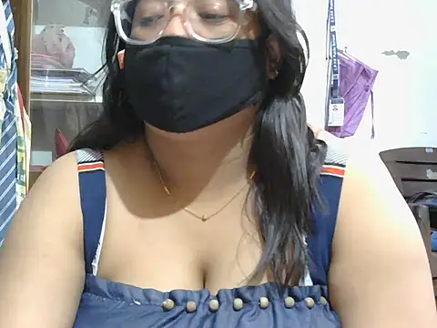 Fuckpussylickass' Live XXX Chat