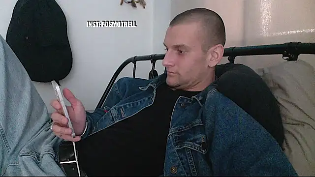 ETHAN_MOORE Webcam show