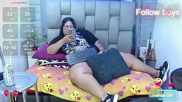 Chat XXX en directo de evelin_zaens