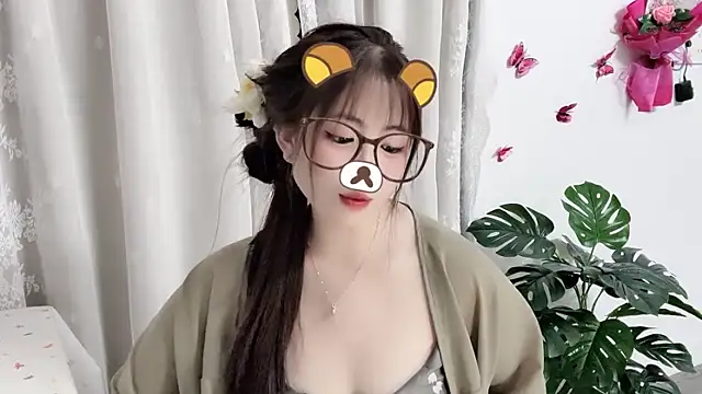 Chat XXX en directo de Amelia-babee