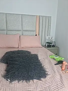 Chat XXX en directo de CinthiaHall_