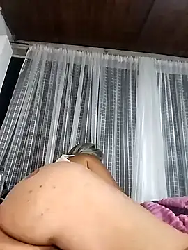 Chat XXX en directo de DirtyBIianca