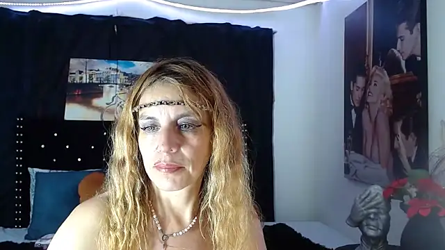 Chat XXX en directo de Kyza_Ryan