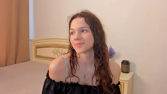 VelvetRisque 现场XXX聊天