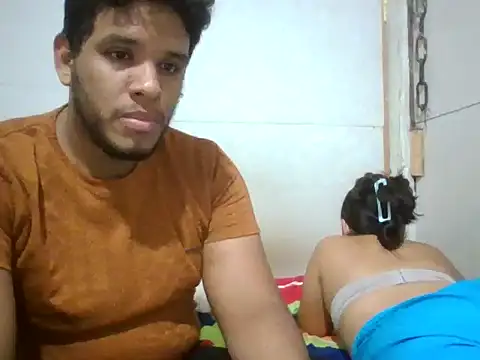 josecamsex27's Live XXX Chat