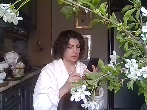 Chatroom XXX en direct de Baby-Matilda