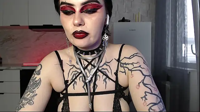 IntrigueYourDay Live XXX-chat