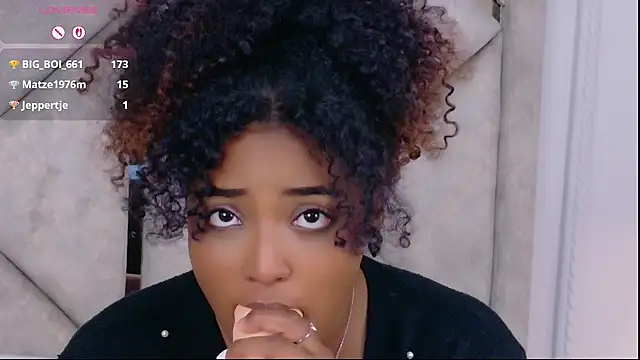 Cristal-Jonnes Live XXX-Chat