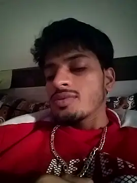 Wild_Vassu: διαδικτυακό σόου στην κάμερα