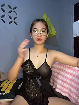 Show modela Shy_SexyLady na web-kameri