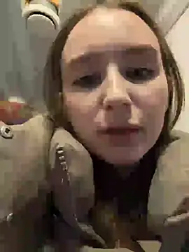 Mary_Sensory Pertunjukan Webcam