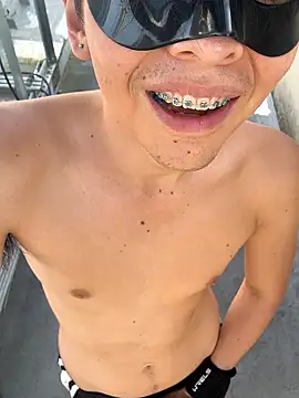 Liam_Moss: απευθείας συνομιλία ΧΧΧ