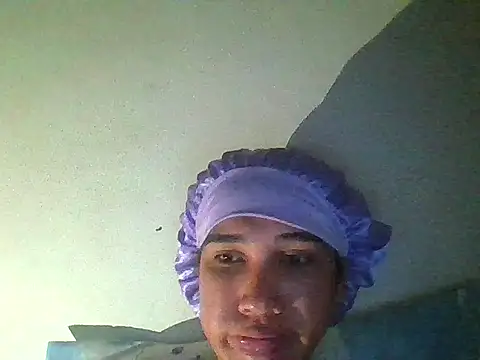 عرض كام CummAndGetMe