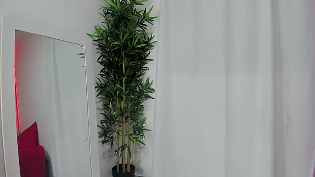 Онлайн чат XXX AnnaArela