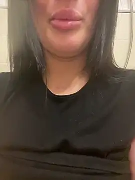 Milana_UK webcam show