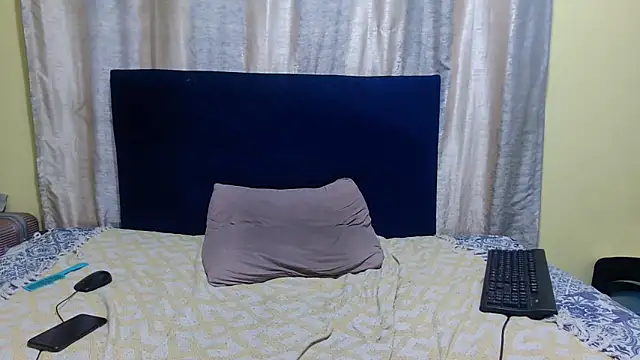 KinkyTrans23 Show in webcam