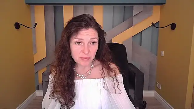 EllaLong Chat XXX live