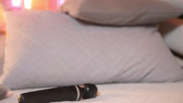 แชท XXX สดของ ambar_rosse25